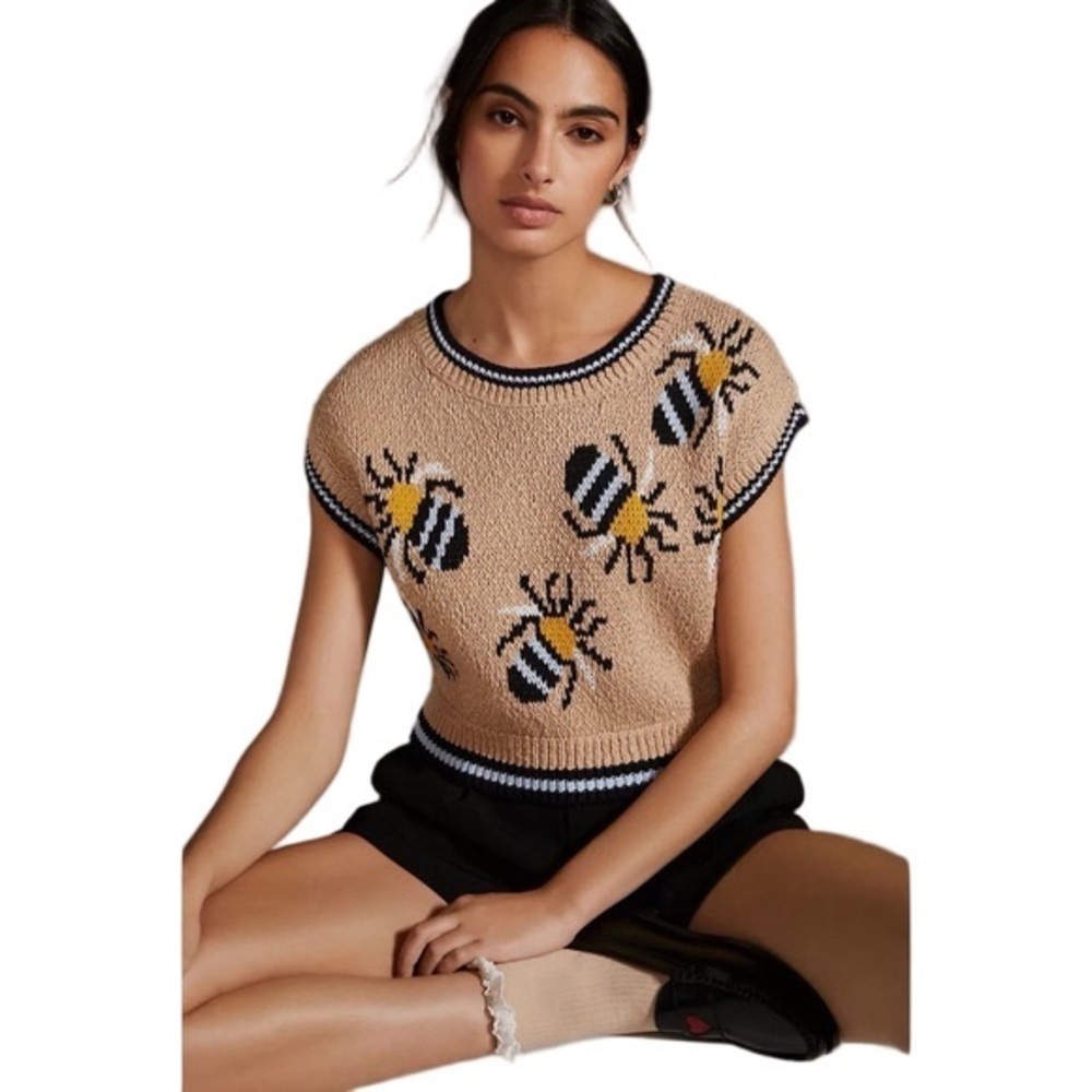 ANTHROPOLOGIE MAEVE SARAH GORDON Women's Sz S Bee Cropped Sweater Vest Top